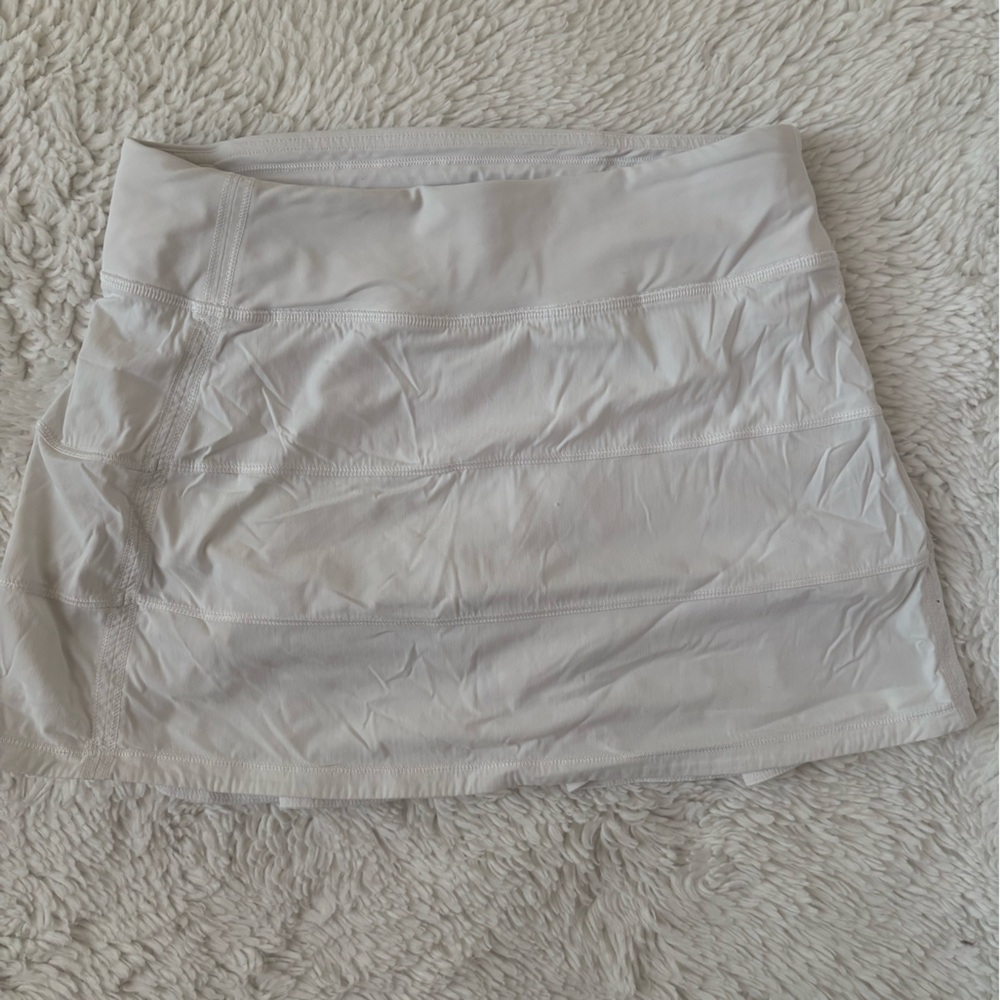 White lululemon skirt